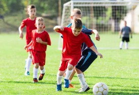 5 beneficii ale fotbalului pentru copii
